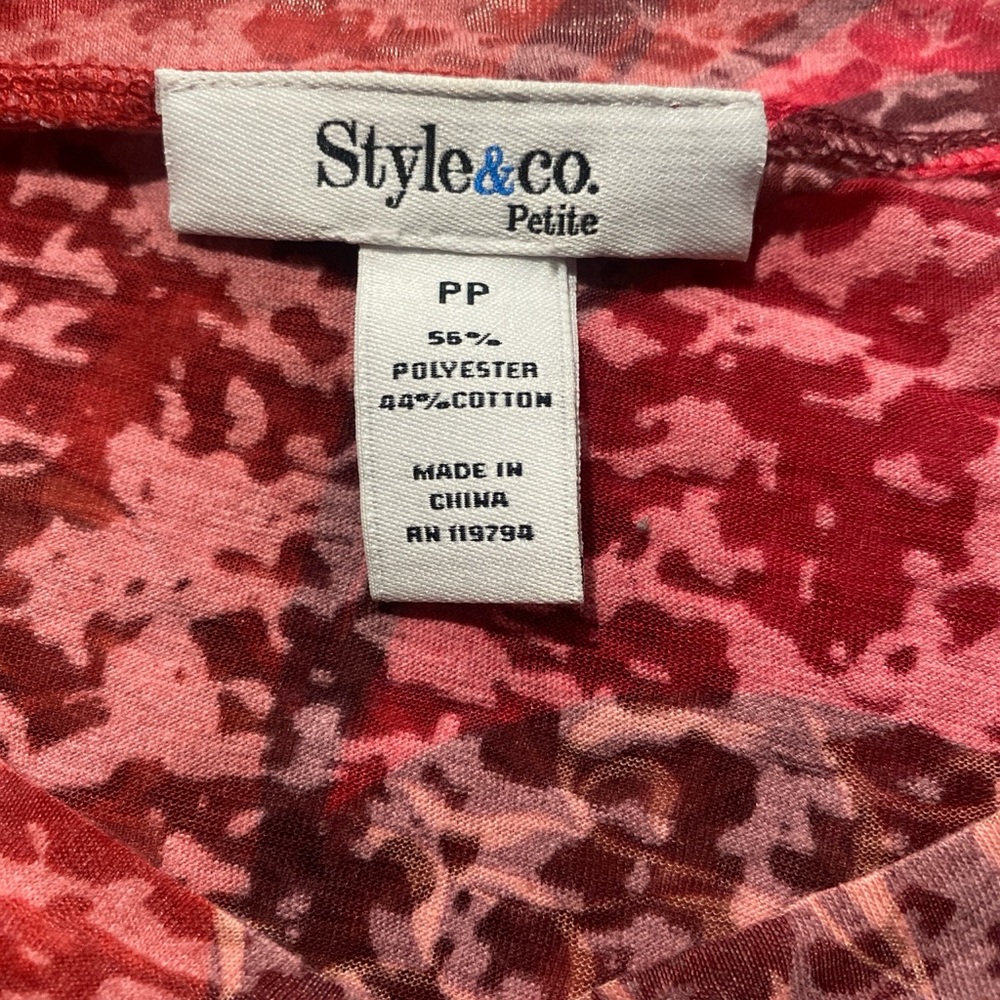 Pink and Red Patterned - Picture 3 of 3